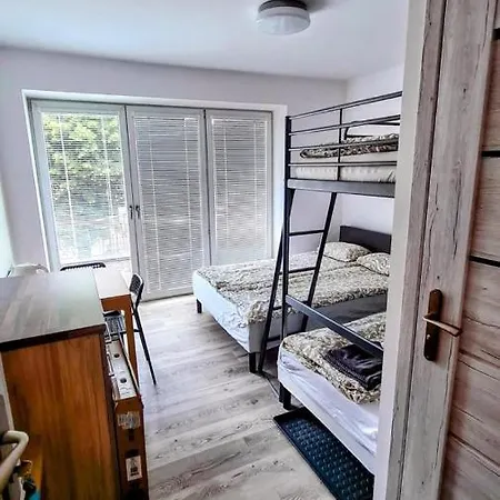 Lägenhet Apartamenty Limanowa