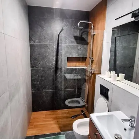 Apartamenty Limanowa Lägenhet